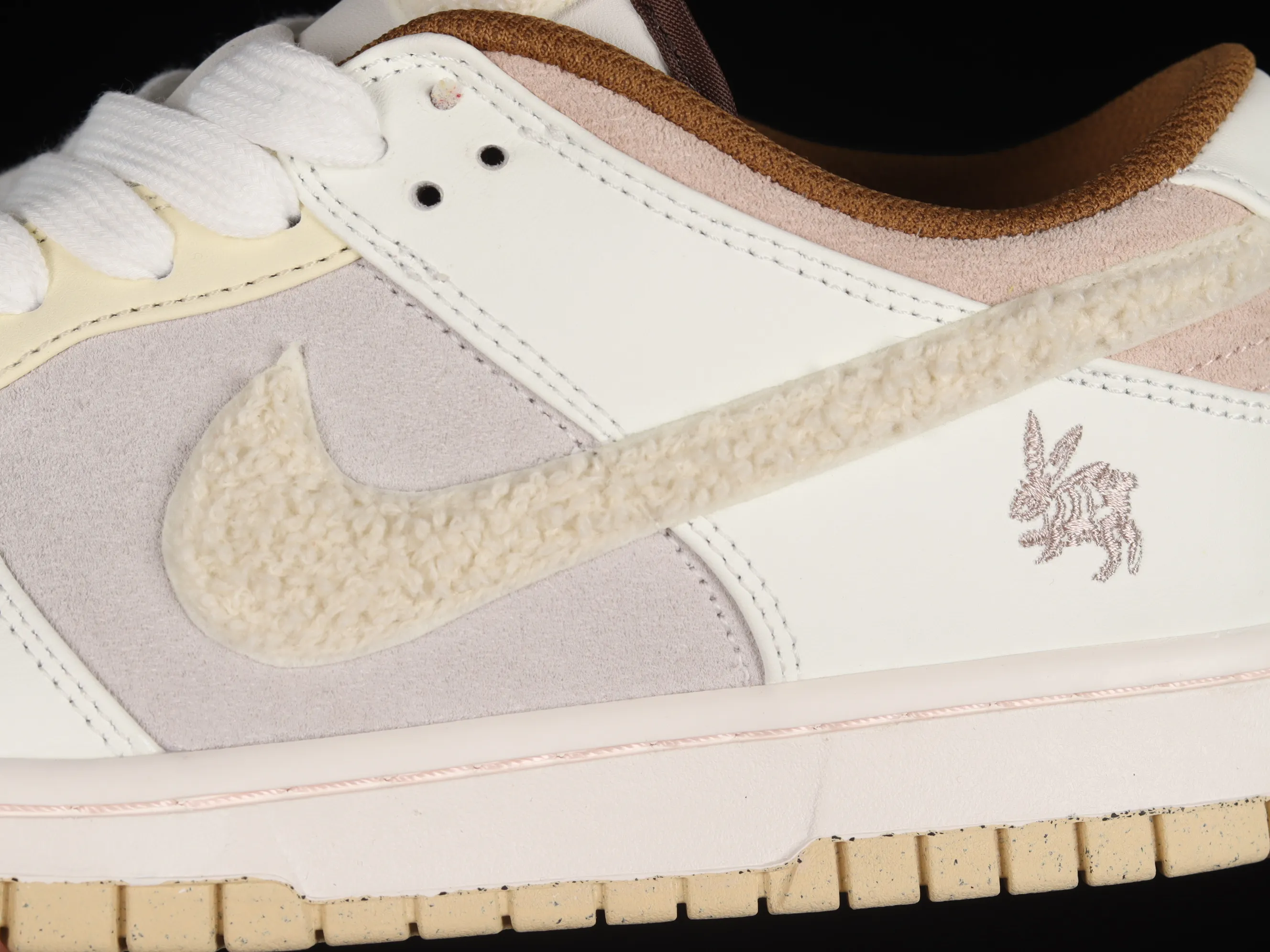 All Categories Nk SB Dunk Series Nk SB Dunk Low Low-top sneakers Cost-effective version Nk Dunk Low "Year of the Rabbit" Year of the Rabbit Rabbit theme SB low-top sports and leisure sneakers FD4203-211